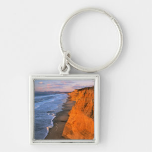 USA, Kalifornien, Klippen am Pescadero State Beach Schlüsselanhänger