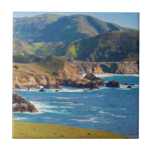 USA, Kalifornien. Panorama von Big Sur mit Bixby Fliese (Vorderseite)