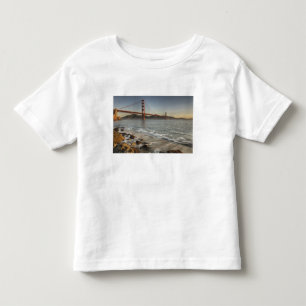 USA, Kalifornien, San Francisco.  Eine malerische  Kleinkind T-shirt