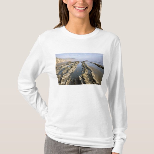USA, Kalifornien, Santa Barbara, Henry's Beach. T-Shirt (Vorderseite)