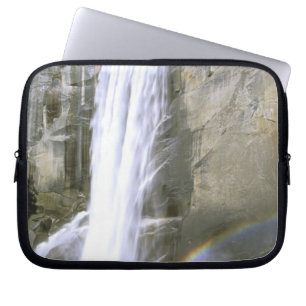 USA, Kalifornien, Yosemite-Nationalpark. Vernal Laptopschutzhülle