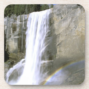 USA, Kalifornien, Yosemite-Nationalpark. Vernal Untersetzer