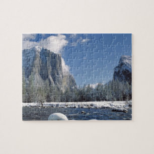 USA, Kalifornien, Yosemite NP. Der Merced-Fluss