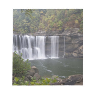 USA - Kentucky. Cumberland Falls am Notizblock