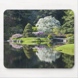 USA, Maine, Northeast Harbor. Blick auf Asticou Mousepad
