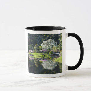 USA, Maine, Northeast Harbor. Blick auf Asticou Tasse
