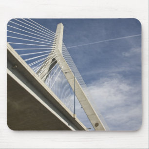 USA, Massachusetts, Boston. Die Zakim-Brücke. Mousepad