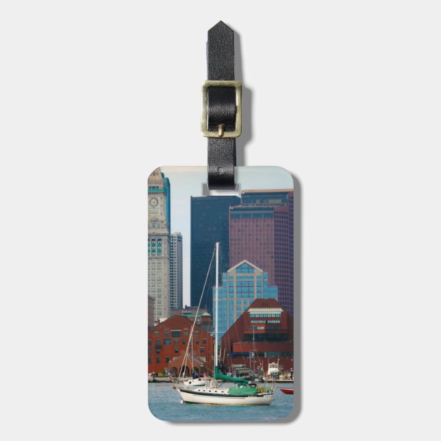USA, Massachusetts. Boston Waterfront Skyline Gepäckanhänger (Vorderseite vertikal)