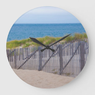 USA, Massachusetts. Dünen und Wege Große Wanduhr