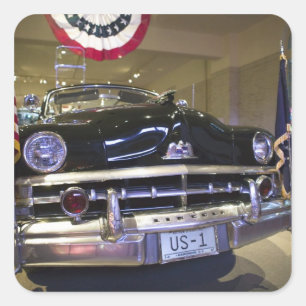 USA, Michigan, Dearborn: The Henry Ford Museum, 2 Quadratischer Aufkleber