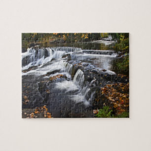 USA, Michigan, Oberes Halbinsel. Bond Falls und