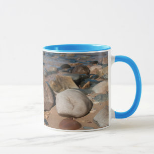 USA, Michigan. Runde Boulder auf 12 Meilen Tasse