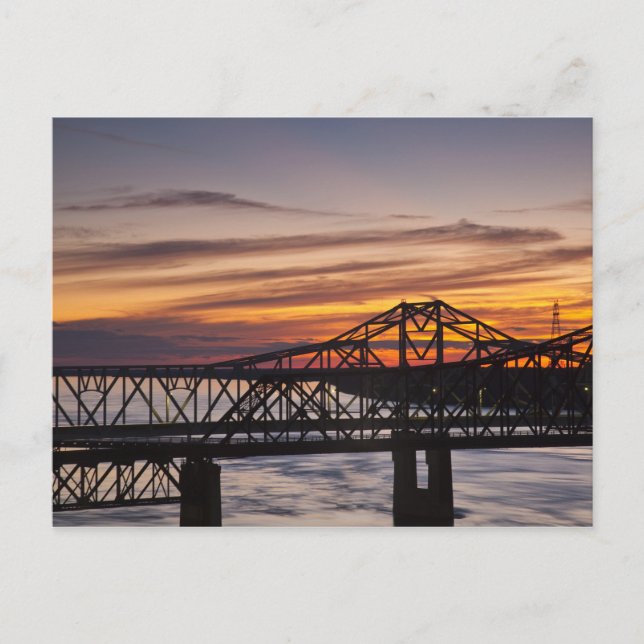 USA, Mississippi, Vicksburg. I-20 Autobahn und Postkarte (Vorderseite)