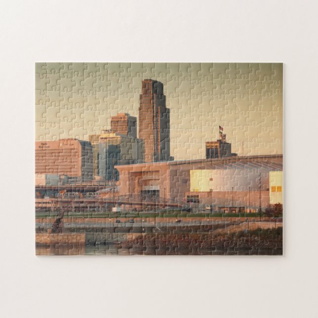 USA, Nebraska, Omaha, Skyline (Horizontal)