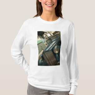 USA, Nevada_Reno: Nationales Automobilmuseum T-Shirt