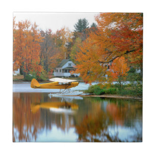 USA, New England, New Hampshire. Wasserflugzeug Fliese