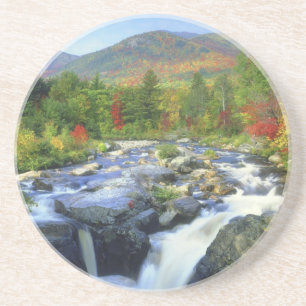 USA, New York. Ein Wasserfall im Adirondack Sandstein Untersetzer