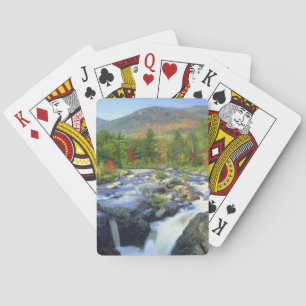 USA, New York. Ein Wasserfall in den Adirondack Spielkarten