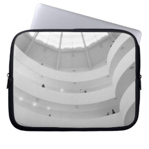 USA, New York, New York City: Das Guggenheim Laptopschutzhülle