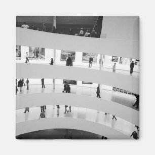 USA, New York, New York City: Guggenheim 5 Magnet