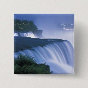 USA, New York, Niagara Falls. American Falls im Button