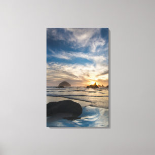 USA, Oregon, Bandon Beach. Gesichtsrock Leinwanddruck