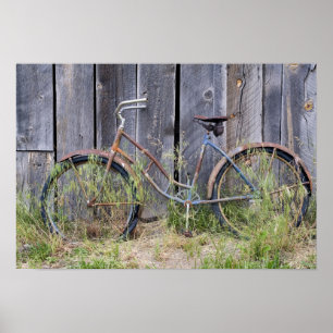 USA, Oregon, Bend. Ein verdünntes altes Fahrrad Poster