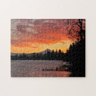 USA, Oregon. Blauer See und Mt. Hood bei Sonnenauf