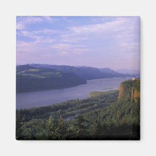 USA, Oregon, Columbia River Gorge National 4 Magnet