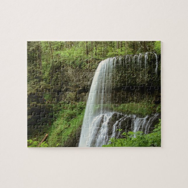 USA, Oregon, Silver Falls Staat Park. Untergrund (Horizontal)