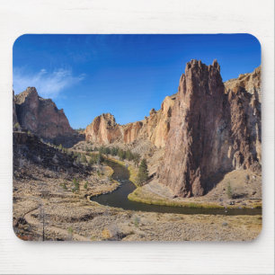 USA, Oregon, Smith Rock State Park Mousepad