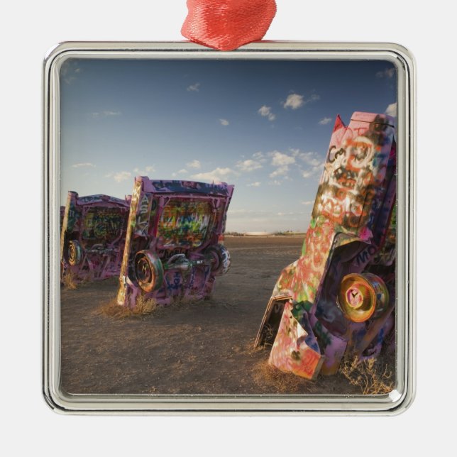 USA, TEXAS, Panhandle Area, Amarillo: Cadillac 2 Silbernes Ornament (Vorne)
