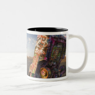 USA, TEXAS, Panhandle-Gebiet, Amarillo: Cadillac 2 Zweifarbige Tasse