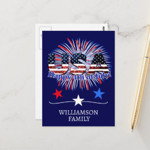 USA-Textflagge glitzert Feuerwerk Frohes 4. Juli Postkarte