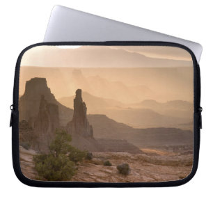 USA; Utah; Canyonlands-Nationalpark. Ansicht von Laptopschutzhülle