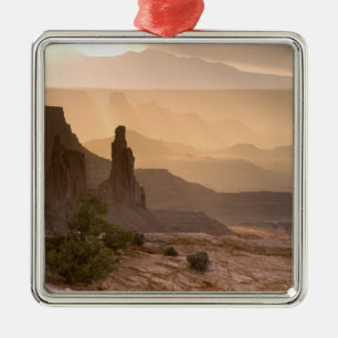 USA; Utah; Canyonlands-Nationalpark. Ansicht von Silbernes Ornament