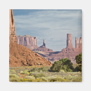 USA, Utah, Monument Valley Navajo Tribal Park. Magnet