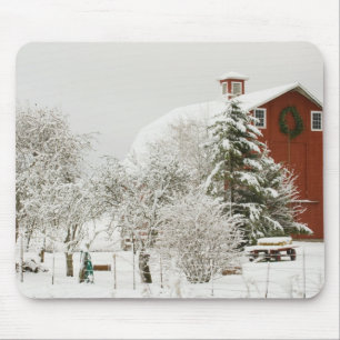 USA, WA, Whidbey Island. Mousepad