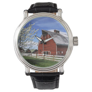 USA, Washington, Ellensburg, Scheune Armbanduhr