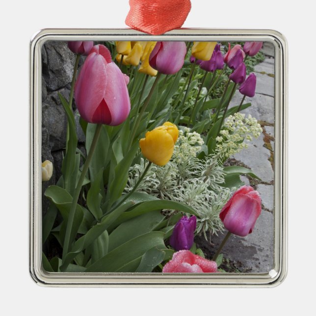 USA, Washington, Seabeck. Gartenanlage Ornament Aus Metall (Vorne)