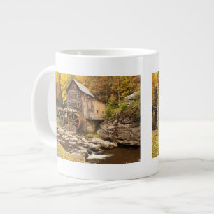 USA, West Virginia, Clifftop. Babcock State 2 Jumbo-Tasse