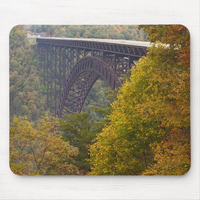 USA, West Virginia, Fayetteville. Neufluss Mousepad (Vorne)