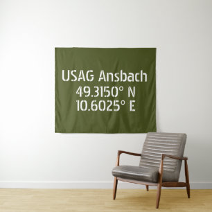 USAG Ansbach Latitude Longitude Wandteppich