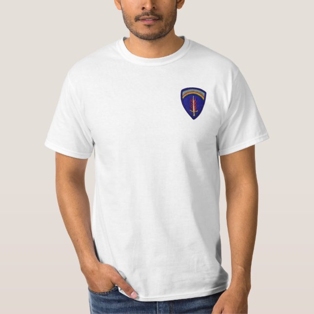 USAREUR Berlin Europa Flecken-T-Shirt T-Shirt (Vorderseite)