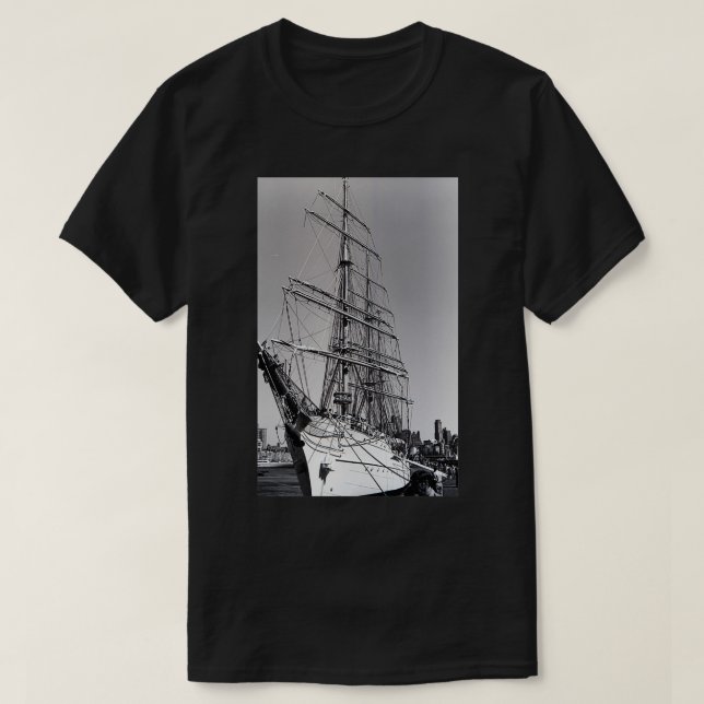 USCGC Eagle T-Shirt (Design vorne)