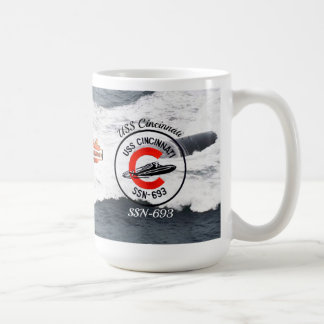 USS Cincinnati (SSN-693) Tasse W/Background
