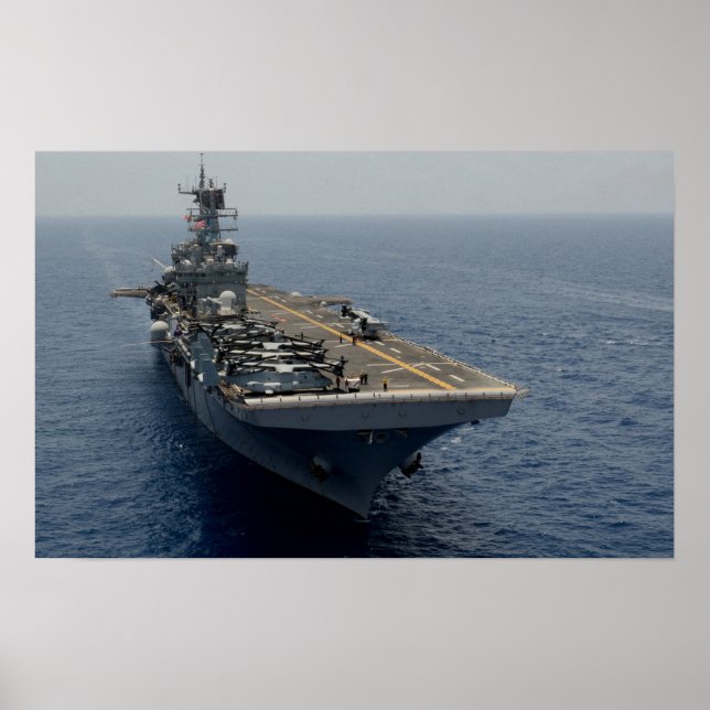 USS Iwo Jima (LHD 7) Poster (Vorne)