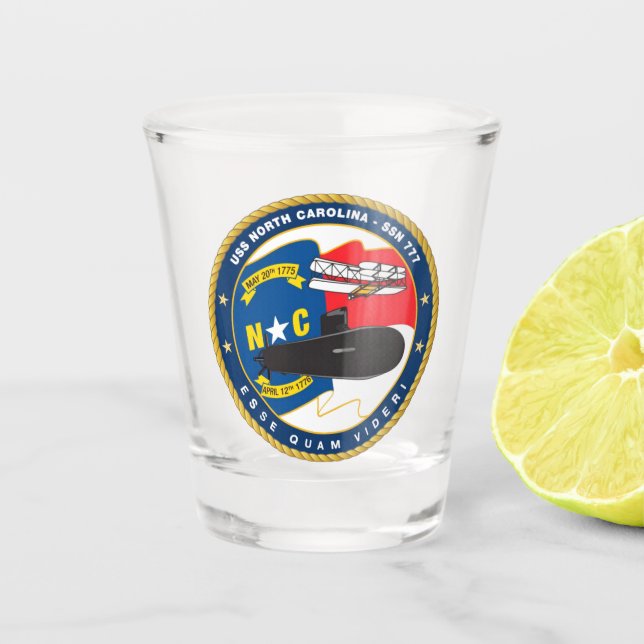 USS North Carolina (SSN-777) Schnapsglas (Vorderseite)