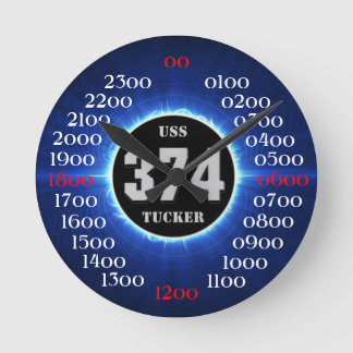 USS Tucker (DD-374) Runde Wanduhr