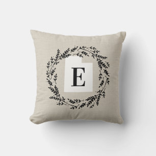 Utah Rustic Wreath Monogram Throw Pillow Kissen